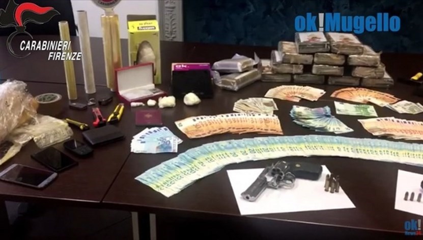 Il materiale sequestrato