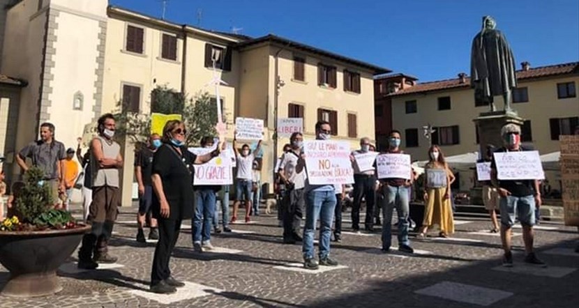 Flash mob no eolico Vicchio