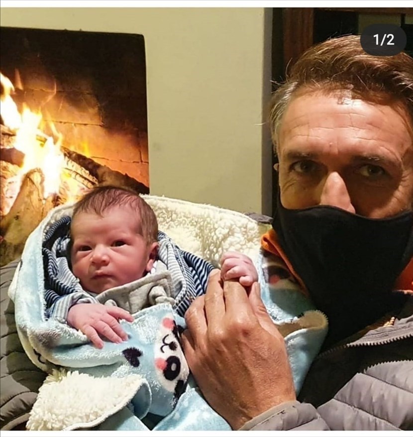 Batistuta con il nipotino Lautaro