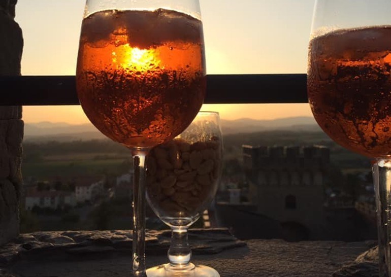 Aperitivo sui merli: Lame scarperiesi, tramonto, luna piena e.. spritz!