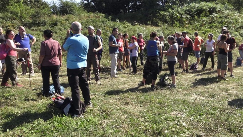 Camminata sui luoghi dove dovrebbe sorgere il Parco Eolico in Mugello.