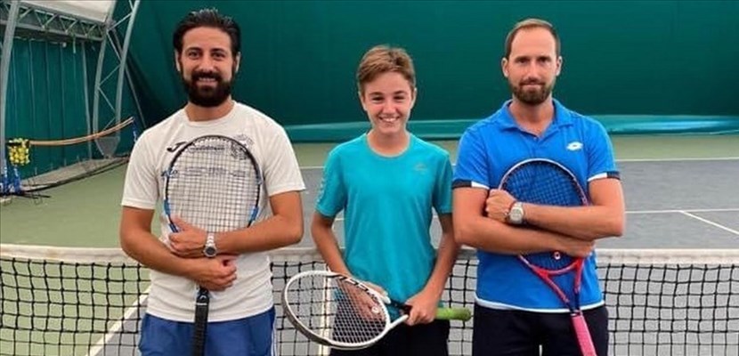 Martino Guidotti (al centro)