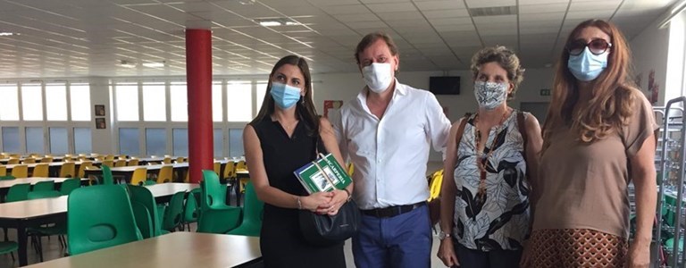 Da sinistra il viceministro Ascani a Scarperia con Ignesti, Ciani e Meri Nanni in una recente visita