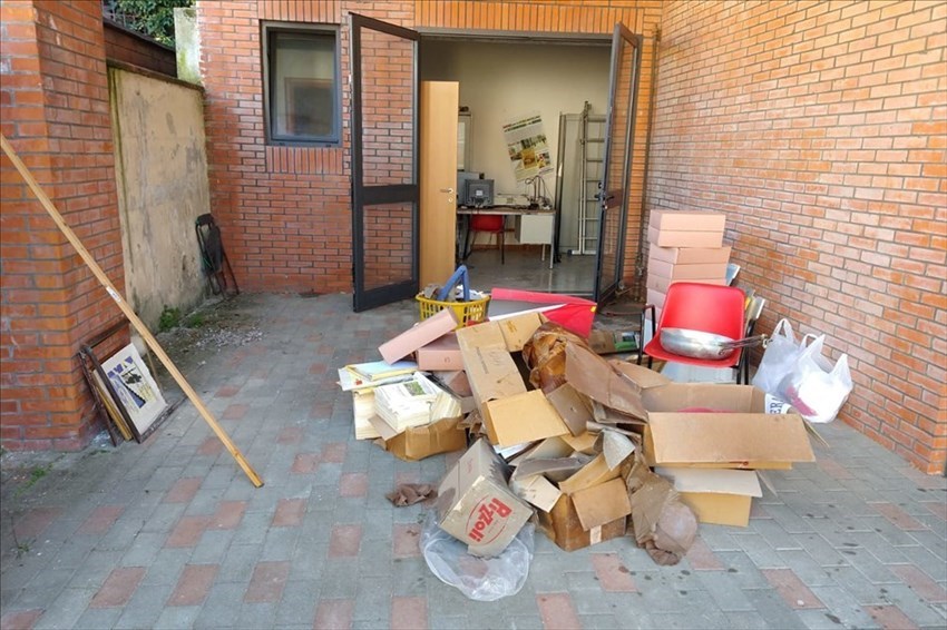 La sede di Anpi allagata