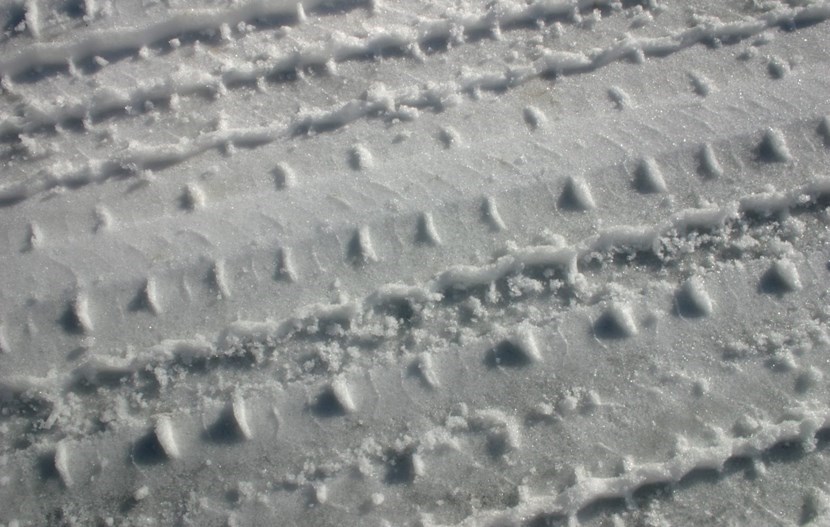 Siete attrezzati? Da giovedì obbligo gomme da neve o catene