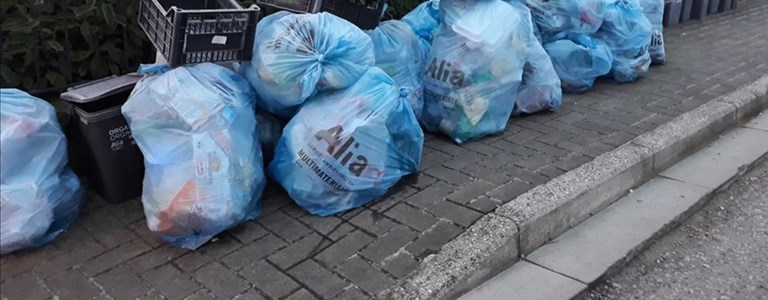 Sacchi plastica porta a porta