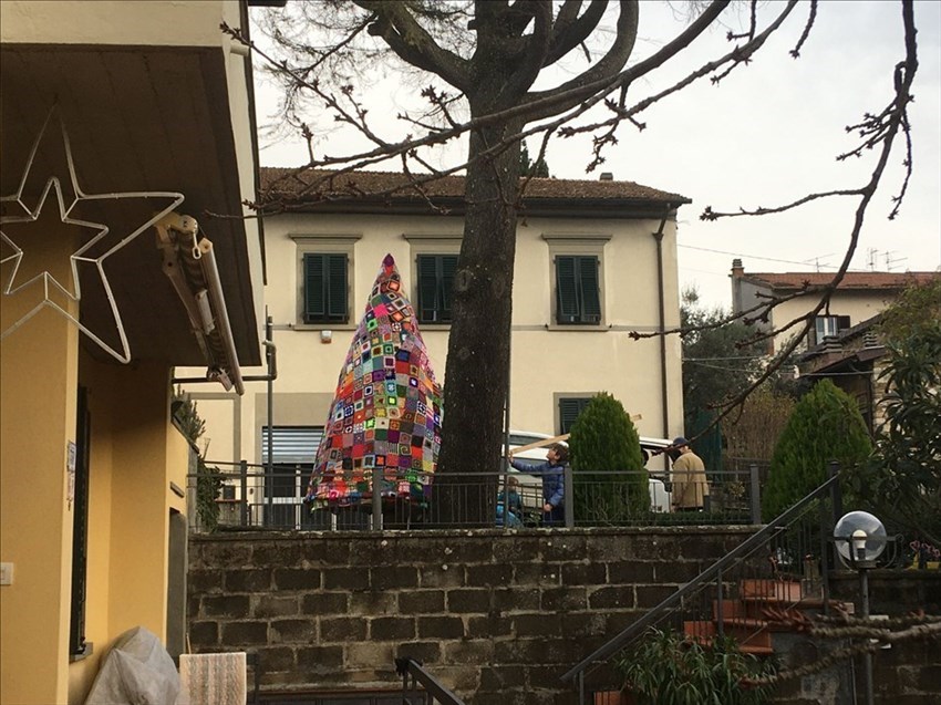 L'albero all'uncinetto
