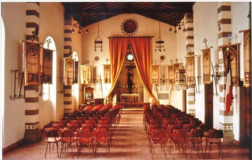 Il cenacolo del Terzo Ordine Francescano a San Carlo (una sinfonia “chiniana”).