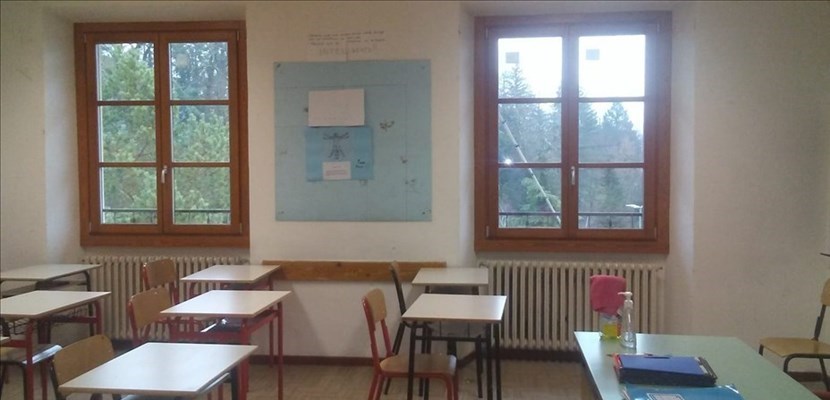 Lavori agli infissi delle scuole di Vicchio