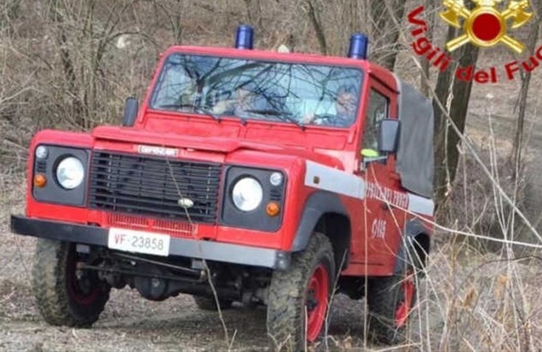 Pompieri in azione. Foto di repertorio