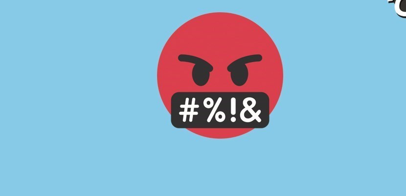 Vacca e scrofa"" insopportabili insulti sessisti di un docente universitario che si giustifica parlando di toni ""informali e scherzosi"","",""2