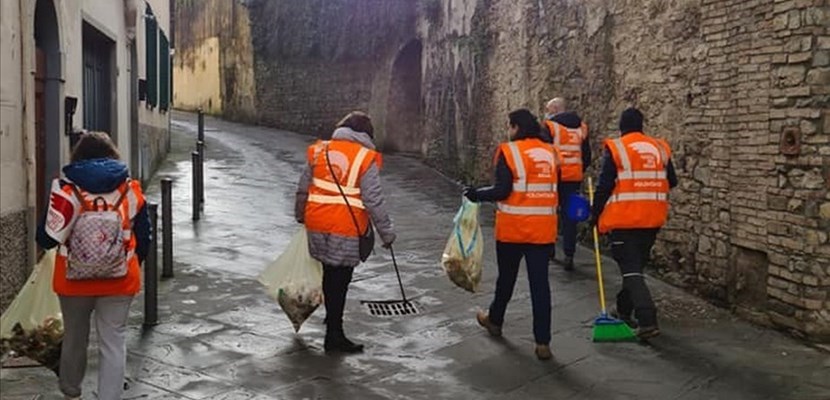 Angeli del bello in azione a San Piero il mese scorso