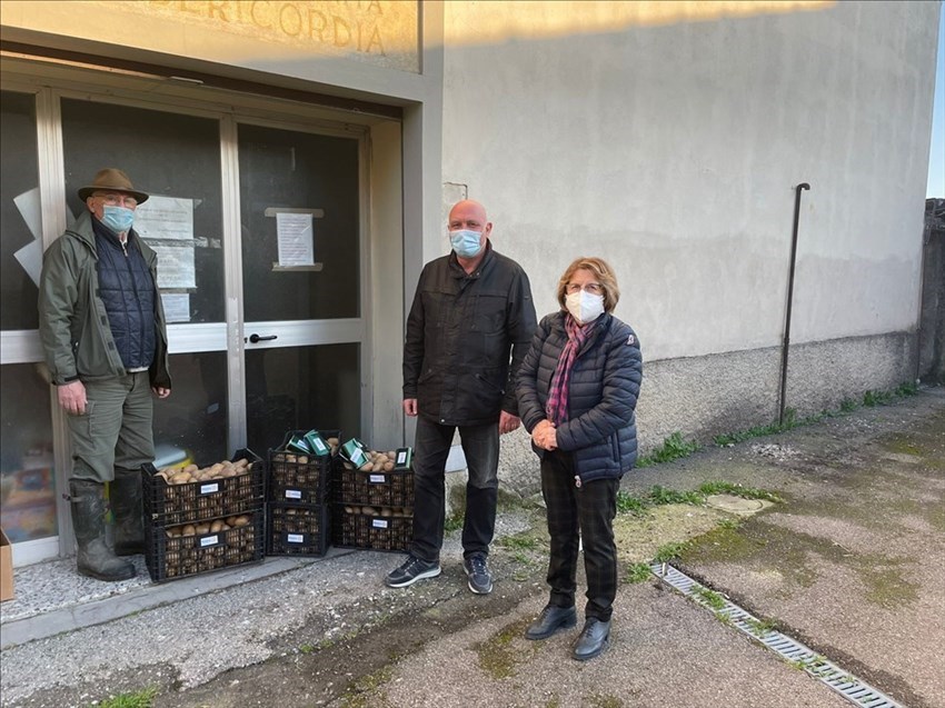 Le foto dell'ultima donazione