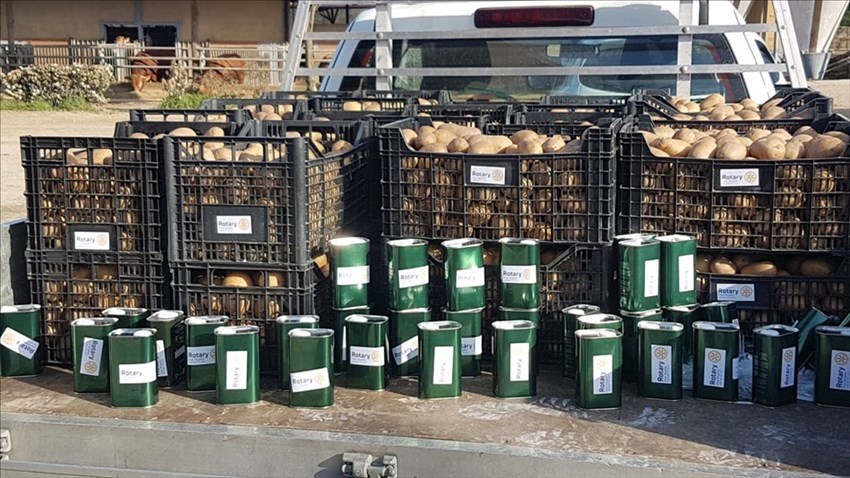 Le foto dell'ultima donazione