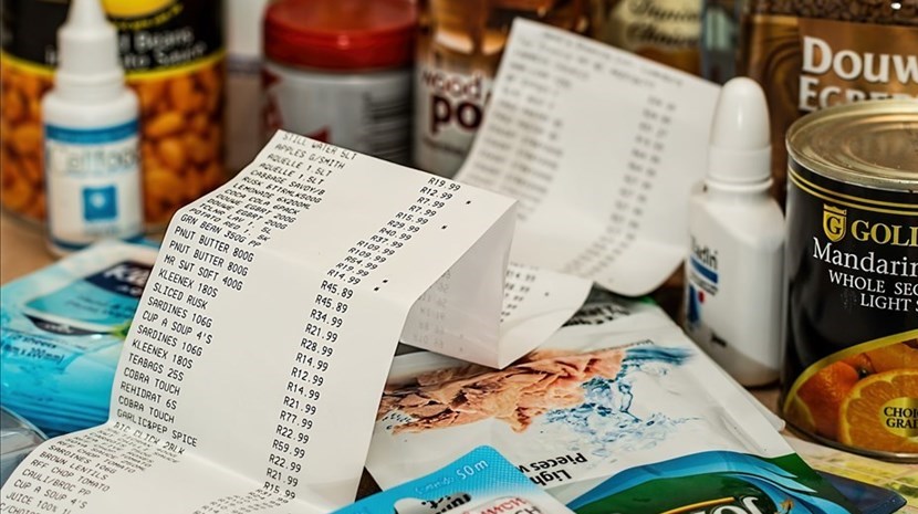 Covid. Perché si cerca nei supermercati e non a scuola? Gli adulti conoscono le norme igieniche