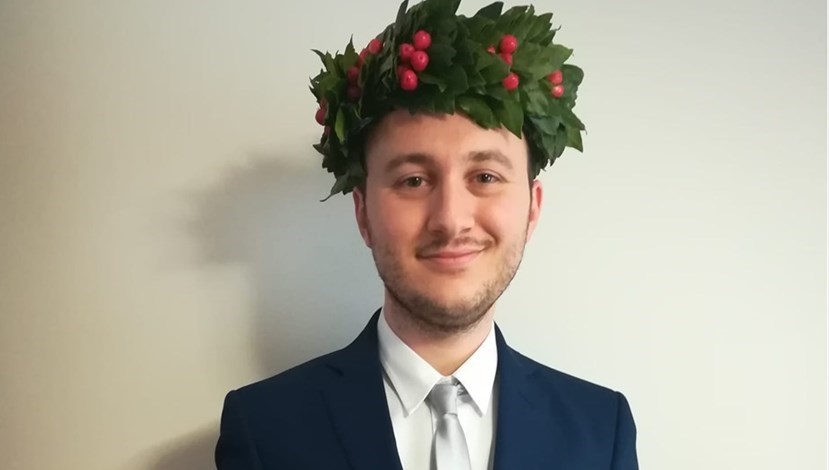 Congratulazioni a Lorenzo Moretti. Giovane mugellano laureato a Venezia, con 110 e Lode