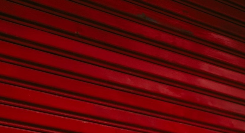 Bandoni abbassati oggi a Firenzuola