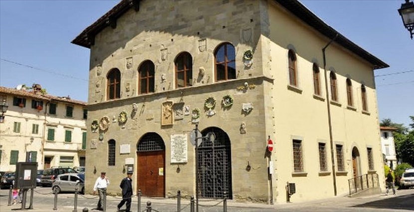 La biblioteca di Borgo