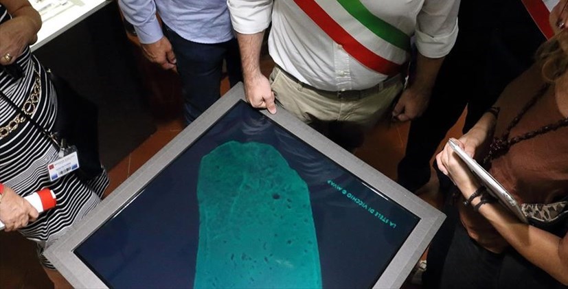La preziosa stele in mostra alcuni anni fa