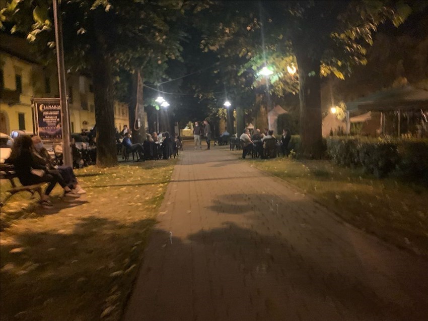 Piazza Dante Birreria lato sinistro