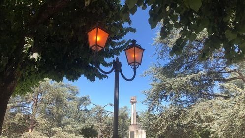 Borgo. Oggi lampioni accesi per tutto il giorno. La segnalazione di un lettore
