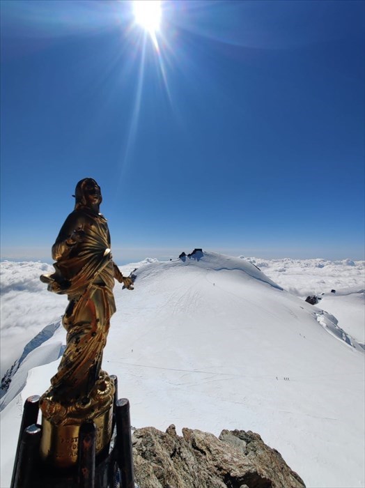Oltre i 4000 metri emozioni sulle vette del Monte Rosa