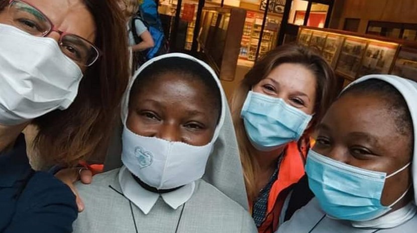 Suor Margaret e Suor Maria