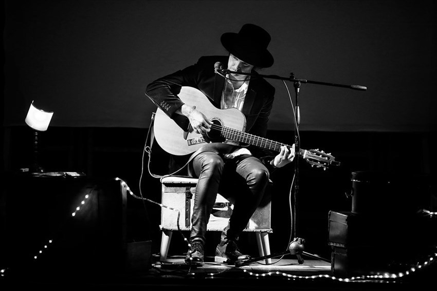 Giulio Wilson in concerto a Borgo