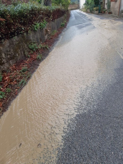 Acqua in strada a Gattaia