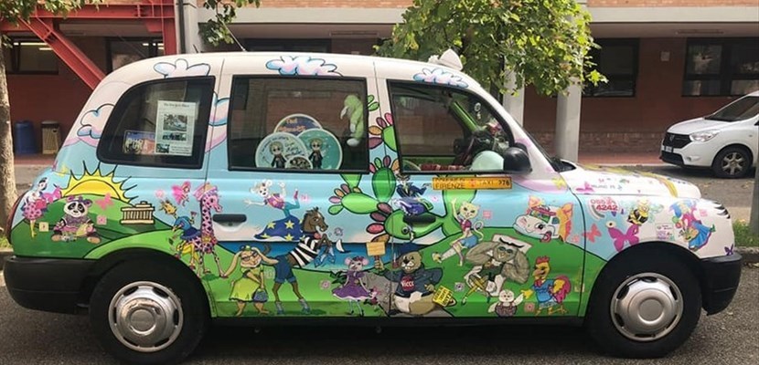 Zia Caterina ed il suo taxi all'istituto Chino Chini di Borgo San Lorenzo