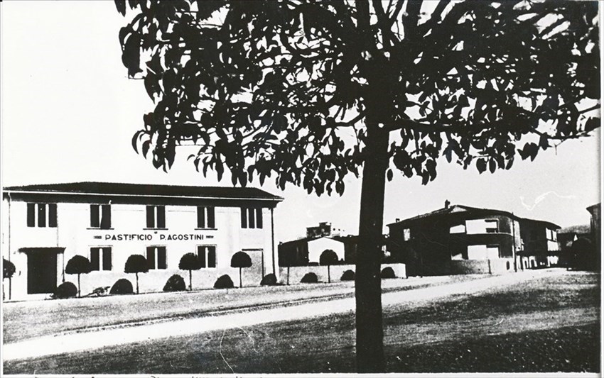 Foto 10. Piazza Vittorio Veneto