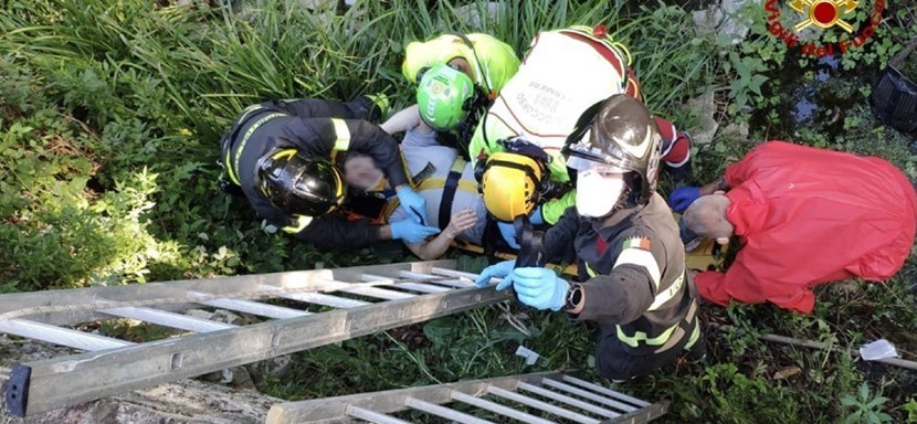 Pompieri in azione. Foto di repertorio