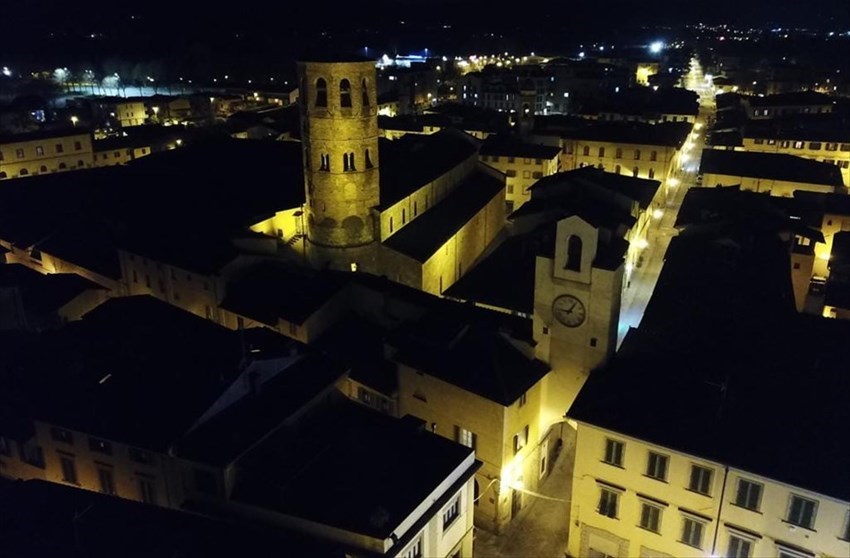 Borgo di notte