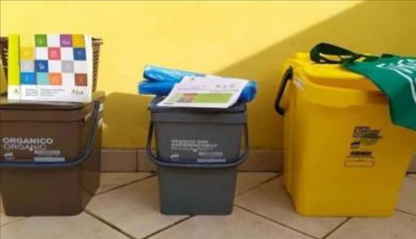 i bidoncini del porta a porta