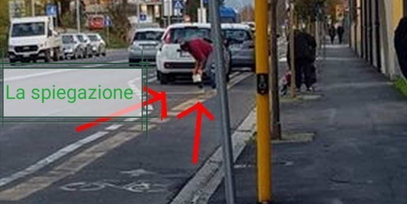 Strisce fai da te a Borgo. Ci ha contattato il cittadino: 'Permesso regolare, fin dal 2007 sempre fatte da solo'