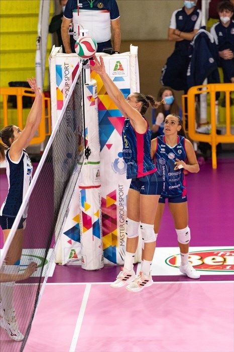 La palleggiatrice della Savino del Bene Scandicci Ofelia Malinov (5).