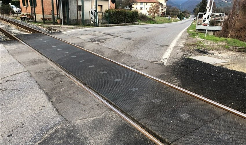 Il passaggio a livello a Ronta. Si parlerà anche di questo