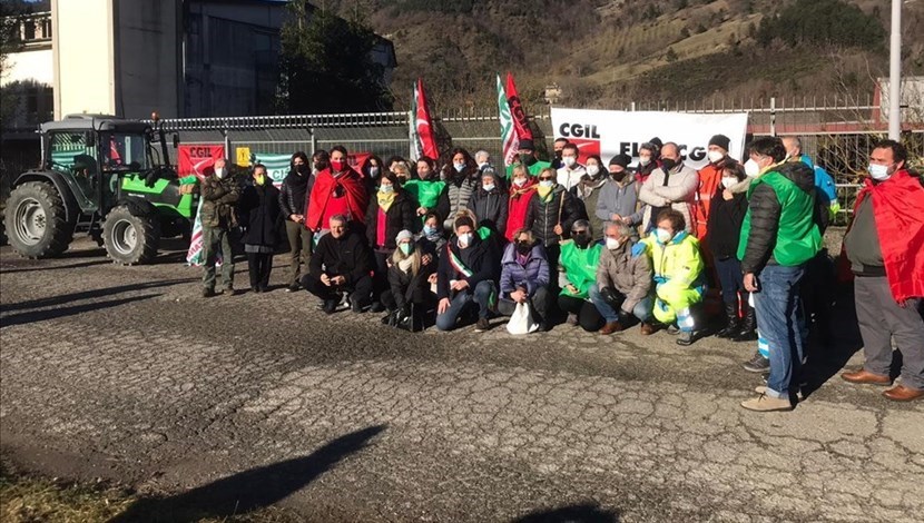 I lavoratori in presidio a Marradi