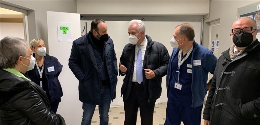 Giani al centro vaccinale di Borgo