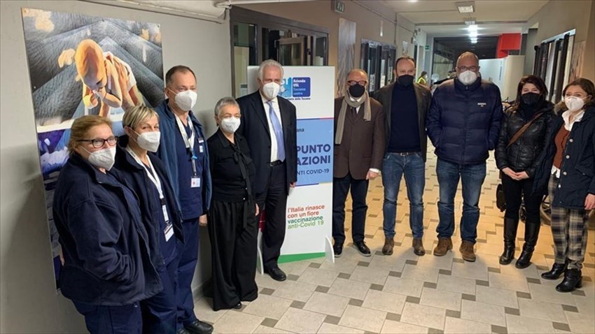 Giani in visita all'hub di Borgo