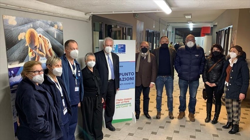 Giani in visita all'hub di Borgo
