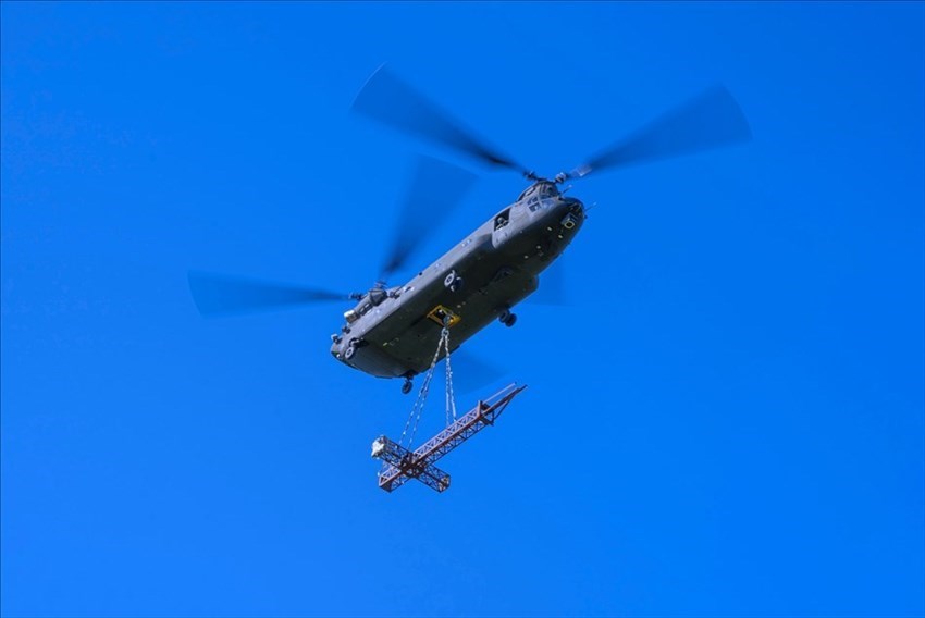 Trasporto Croce su CH47F