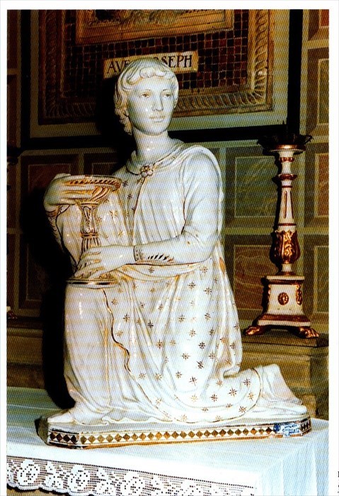 Una splendida opera “chiniana”  della Manifatture San Lorenzo all’interno dell’Oratorio della Misericordia.