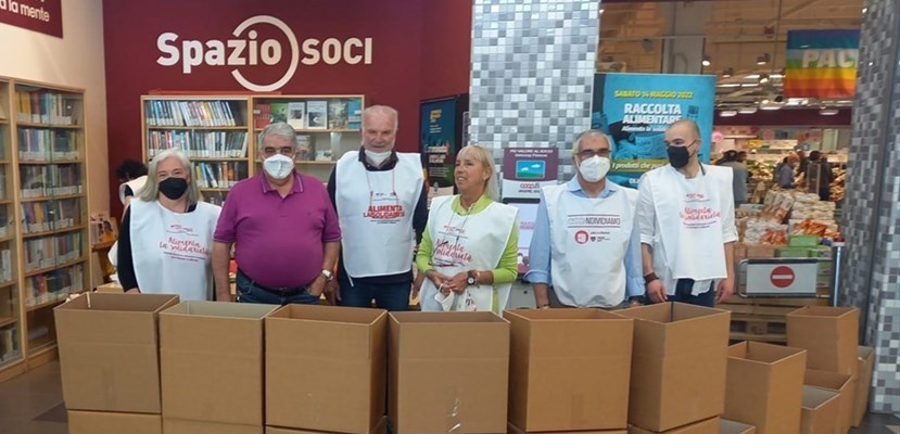 La raccolta alimentare a Borgo