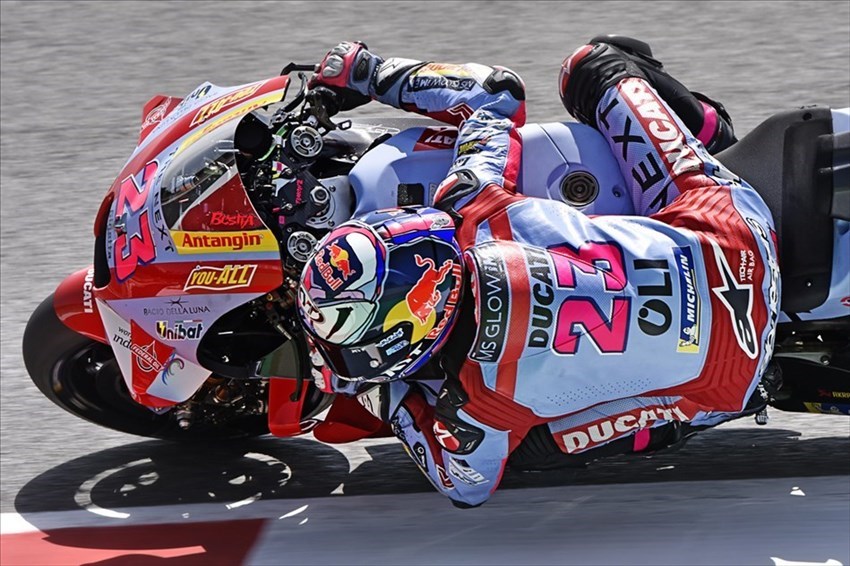 Le foto del venerdì pomeriggio