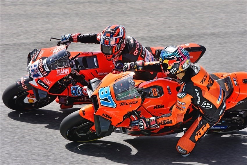 Le foto del venerdì pomeriggio