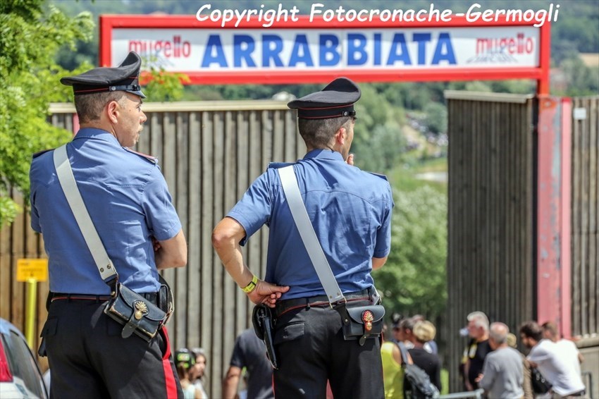 Carabinieri al Mugello. Foto di repertorio