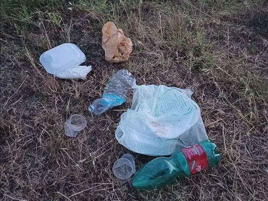 ’Bivacco’ improvvisato a Mucciano. La denuncia di un lettore