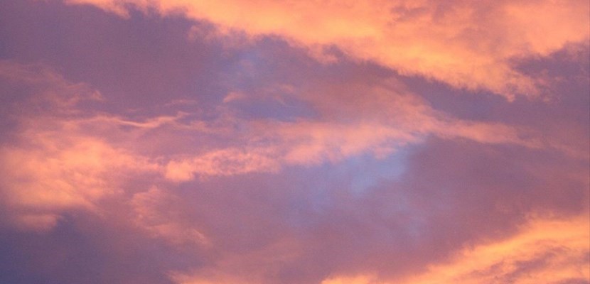 Cielo in fiamme stasera sul Mugello. Inviateci i vostri scatti