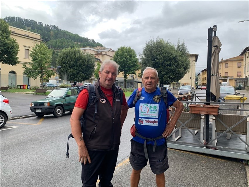 Foto di partenza da Dicomano. Da sx Saverio Zeni e Alessandro Bellière